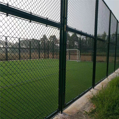 球場與學校操場圍網(wǎng) 安全、功能與美學的統(tǒng)一