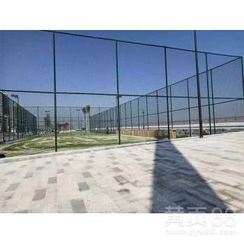 從球場(chǎng)圍網(wǎng)編織到兒童滑梯焊接 現(xiàn)代設(shè)施的結(jié)構(gòu)原理