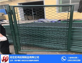 羽毛球場(chǎng)圍網(wǎng)定做與兒童組合滑梯 宏鴻絲網(wǎng)打造安全、專業(yè)的運(yùn)動(dòng)游樂空間