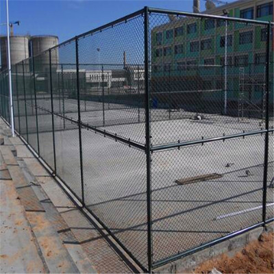 球場(chǎng)圍欄網(wǎng)與場(chǎng)地圍網(wǎng) 功能、選擇與安裝指南